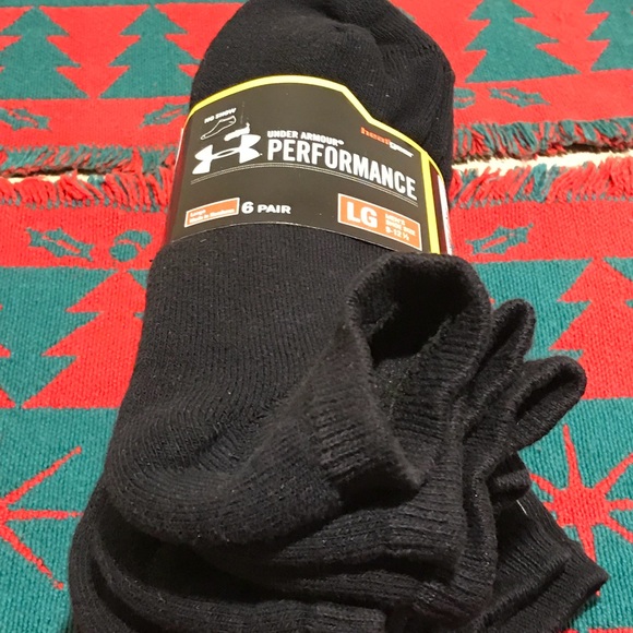 Under Armour Performance No Show socks. - Picture 4 of 4